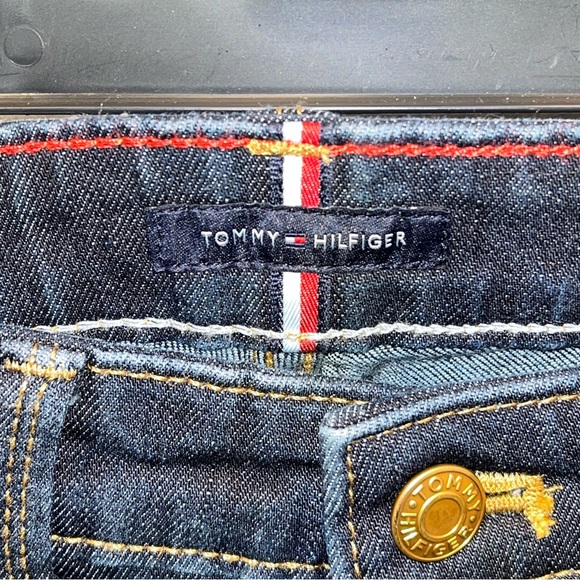 Tommy Hilfiger Dark Wash Skinny Jean 00 - Picture 3 of 4